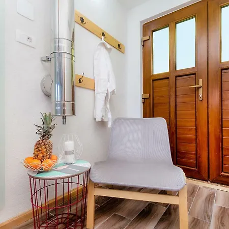 Kuca Za Odmor Villa.ris Brvnara Lokve