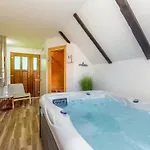 Kuca Za Odmor Villa.ris *