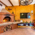 Kuca Za Odmor Villa.ris شاليه