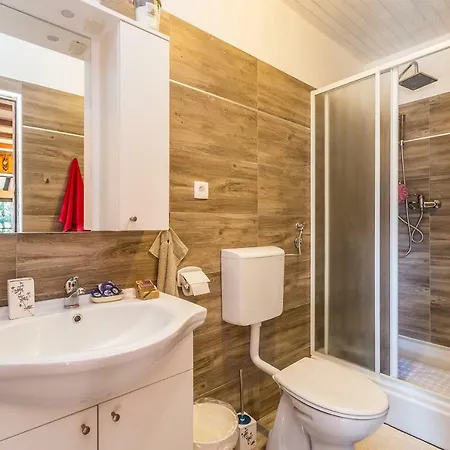 Kuca Za Odmor Villa.ris *